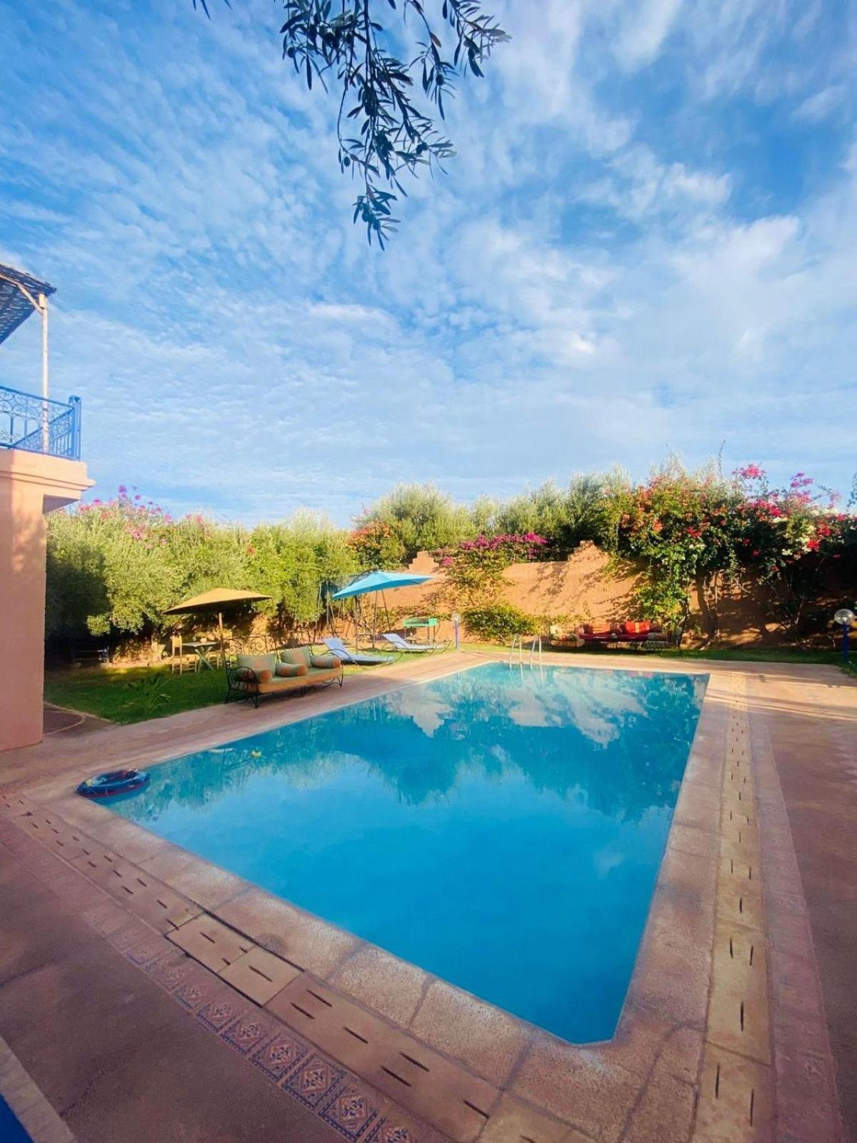 Villa Ms Holidays Mika Privatisee Marrakech Marrakesch Exterior foto